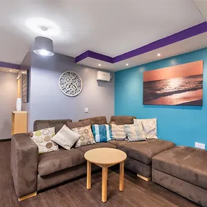  Apartment Spacious City Centre